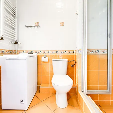 Reymonta, Sun & Snow 公寓