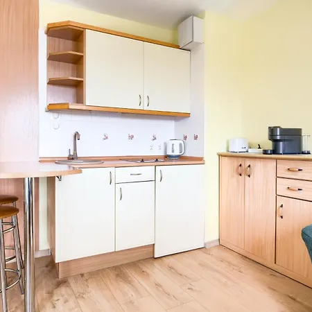 Reymonta, Sun & Snow *