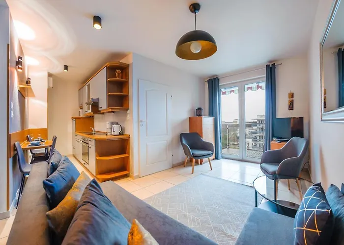 아파트 Reymonta, Sun & Snow 코워브제크